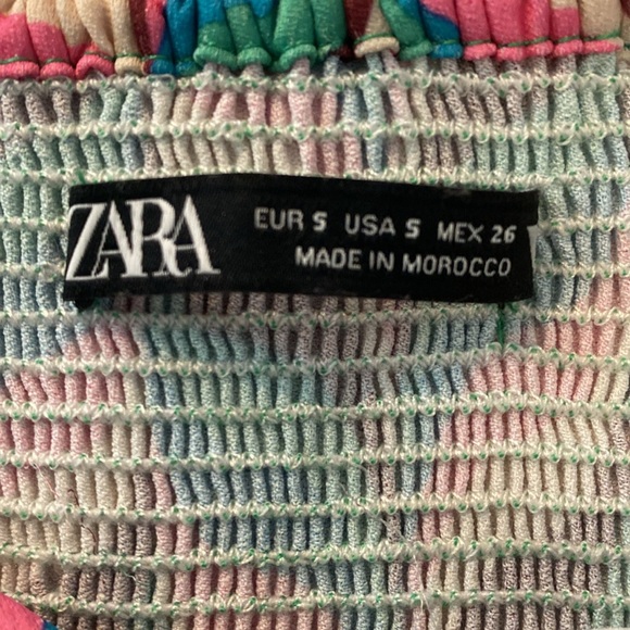 Zara Retro Looking Halter Top, Size Small. - Picture 5 of 6